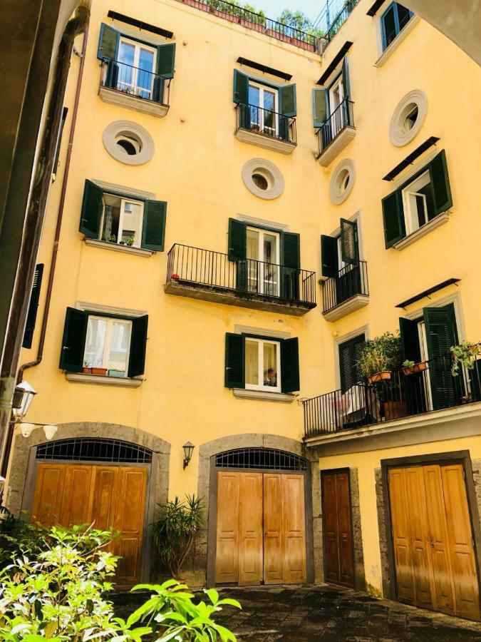 Rota House - Apartment In Santa Chiara, The Heart Of Naples نابولي المظهر الخارجي الصورة