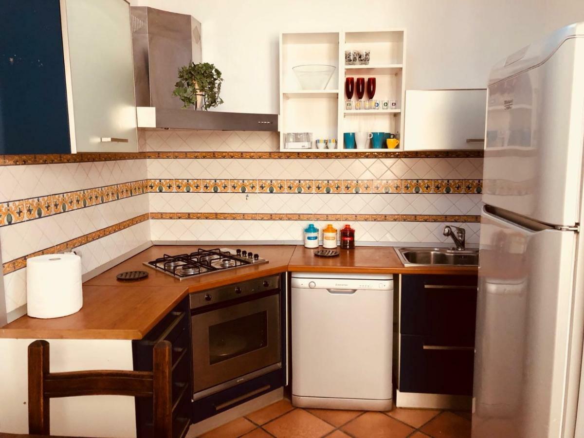 Rota House - Apartment In Santa Chiara, The Heart Of Naples نابولي المظهر الخارجي الصورة